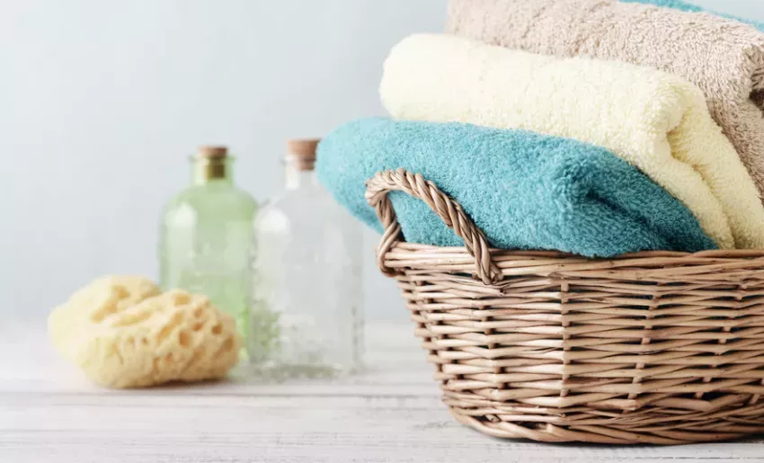 Hoe kun je het beste je handdoeken opbergen in de badkamer?