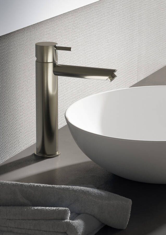 Hotbath Cobber 1-hendel wastafelmengkraan 21 6 cm hoog met rechte uitloop van 13 5 cm chroom