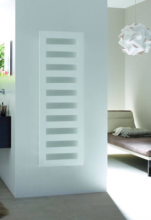 Blinq Arkose elektrische handdoekradiator met afstandsbediening 60x150 cm 600w wit ral 9016