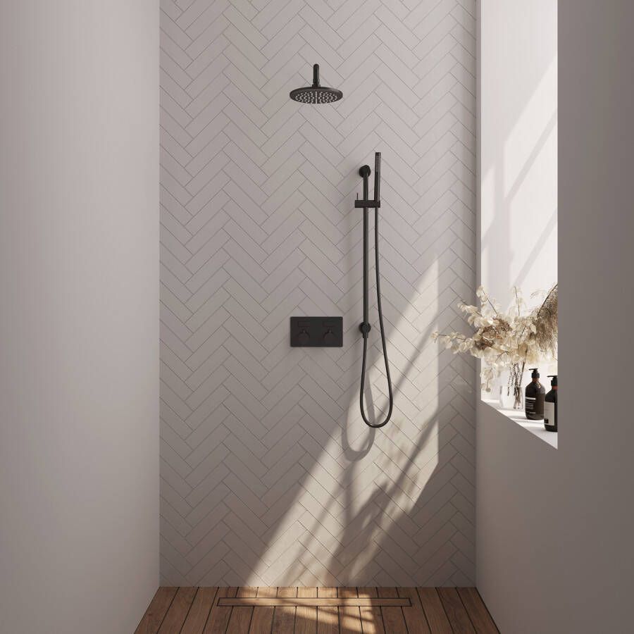 Brauer Black Edition thermostatische inbouw regendouche met drukknoppen SET 63 met 20 cm douchekop en gebogen muurarm en staaf handdouche en doucheslang en geïntegreerde glijstang mat zwart