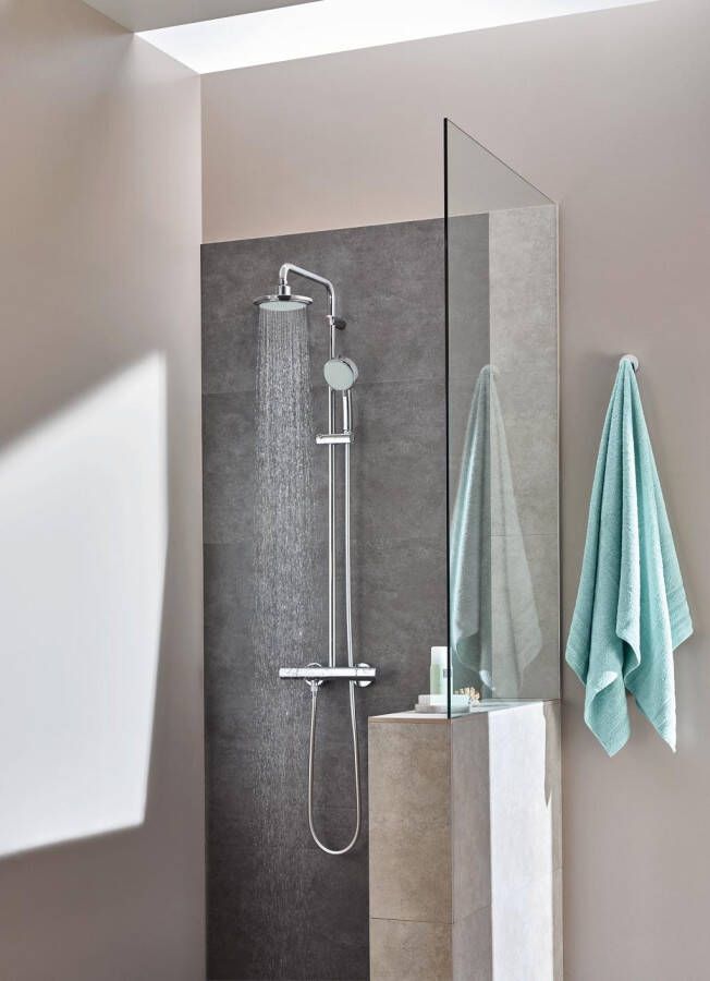 Grohe Tempesta 210 douchesysteem met omstelkraan voor wandmontage Chroom