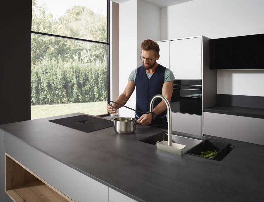 Hansgrohe Aquno Select M81 ééngreeps keukenkraan 170 uittrekbare vuistdouche 3jet rvs look