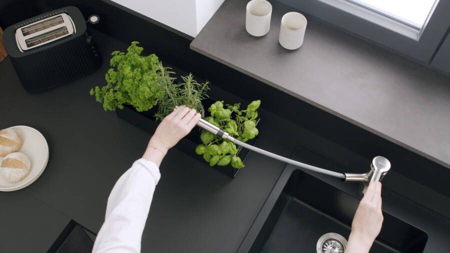 Hansgrohe Zesis M33 ééngreeps keukenmengkraan 150 uittrekbare vuistdouche 2jet sBox lite rvs look