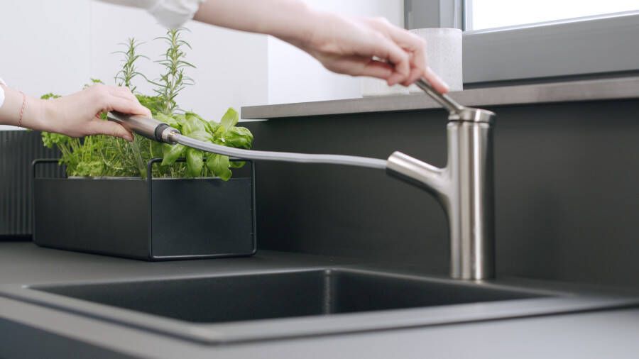 Hansgrohe Zesis M33 ééngreeps keukenmengkraan 150 uittrekbare vuistdouche 2jet sBox lite rvs look