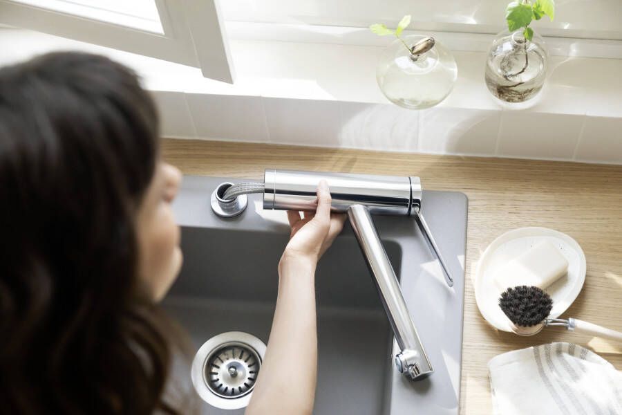 Hansgrohe Zesis M33 ééngreeps keukenmengkraan 160 installetie voor een raam 1jet chroom