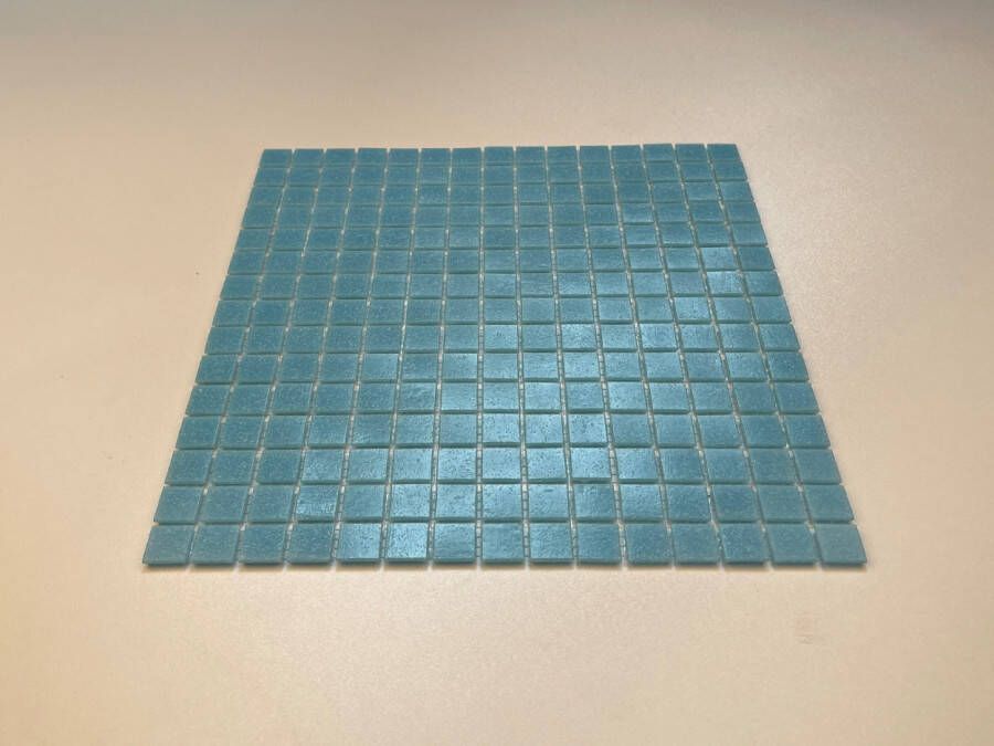 The Mosaic Factory Amsterdam Basic Quartz Glas mozaïektegel 2x2cm Light Blue