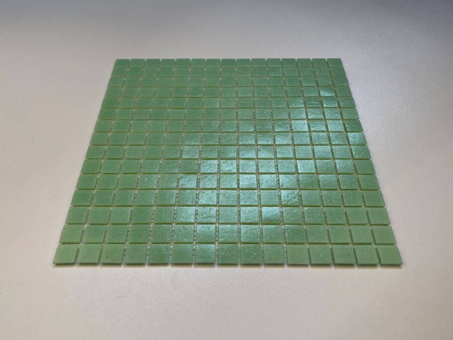 The Mosaic Factory Amsterdam Basic Quartz Glas mozaïektegel 2x2cm Ultra Light Green
