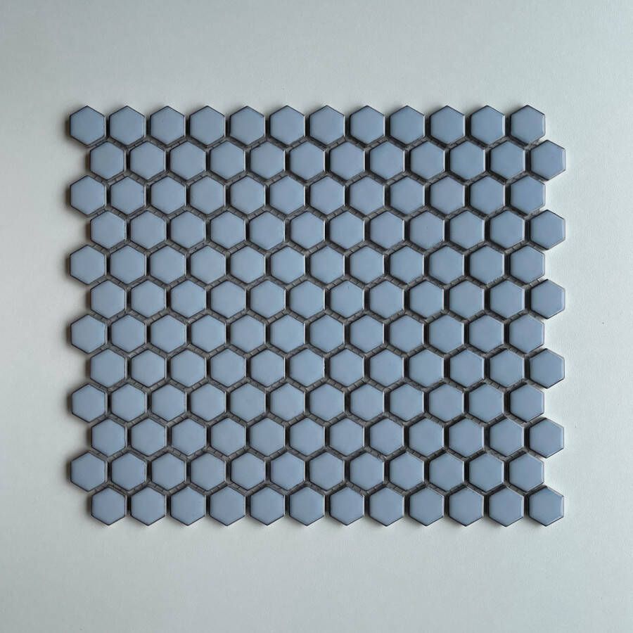 The Mosaic Factory Barcelona mozaïektegel hexagon 2 3x2 6cm Soft Blue Edge Glossy