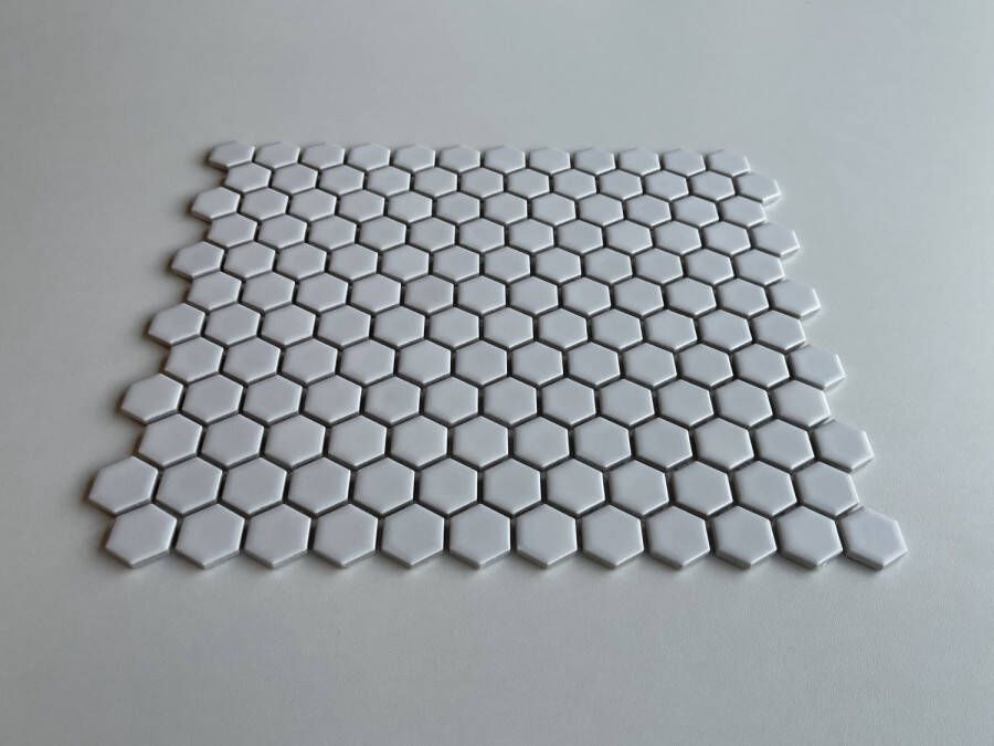 The Mosaic Factory Barcelona mozaïektegel hexagon 2 3x2 6cm White Matt