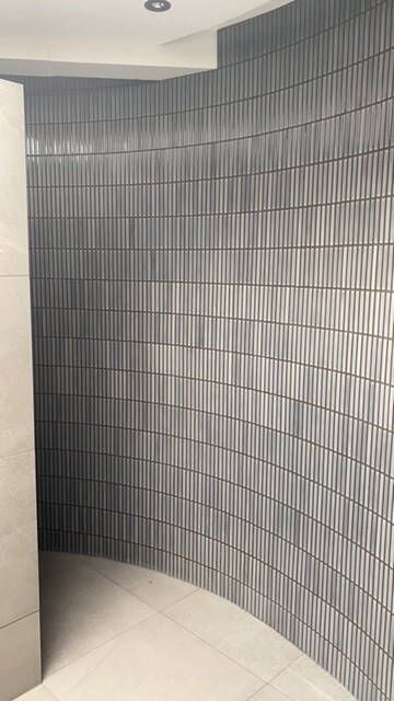 The Mosaic Factory Sevilla Kit-Kat Fingers mozaïektegel 2x14 5cm Light Grey Glossy
