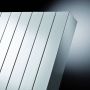Vasco Zaros V100 designradiator aluminium verticaal 2000x525mm 2235W aansluiting 0066 wit structuur(S600)1124605252000006606000000 - Thumbnail 3