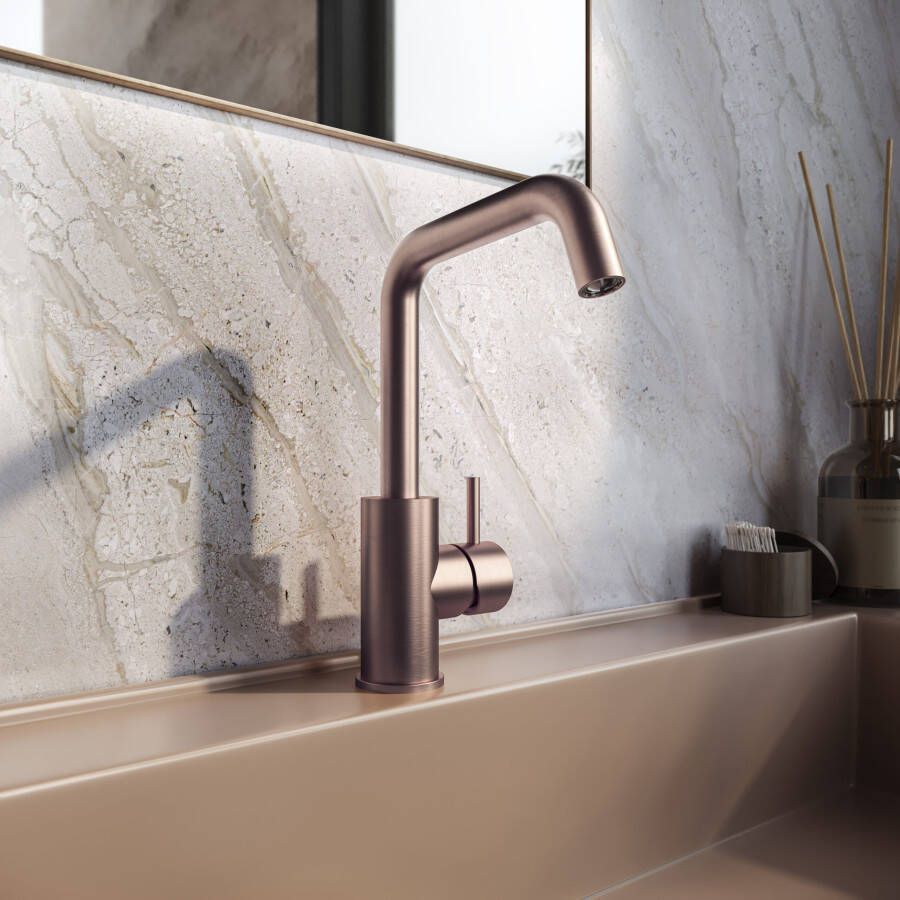 Hotbath Archie Wastafelmengkraan met draaibare uitloop zonder waste BCP Geborsteld Koper PVD AR014BCP