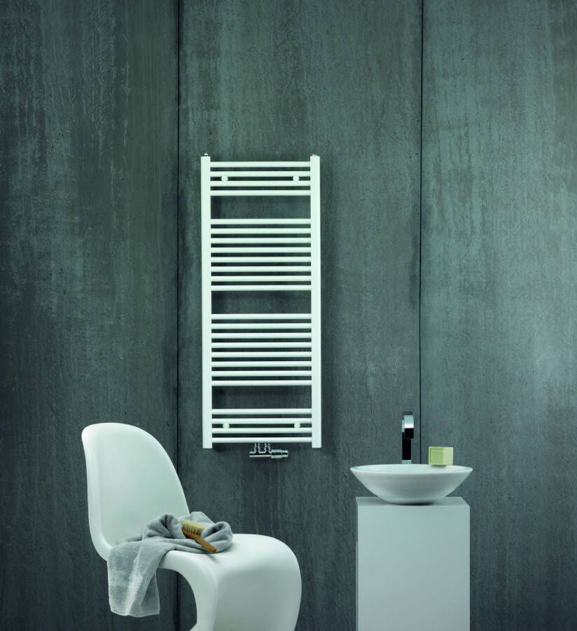 ZEHNDER Aura cv radiator 121 7x60cm 595w middenaansluiting ral 9016 wit