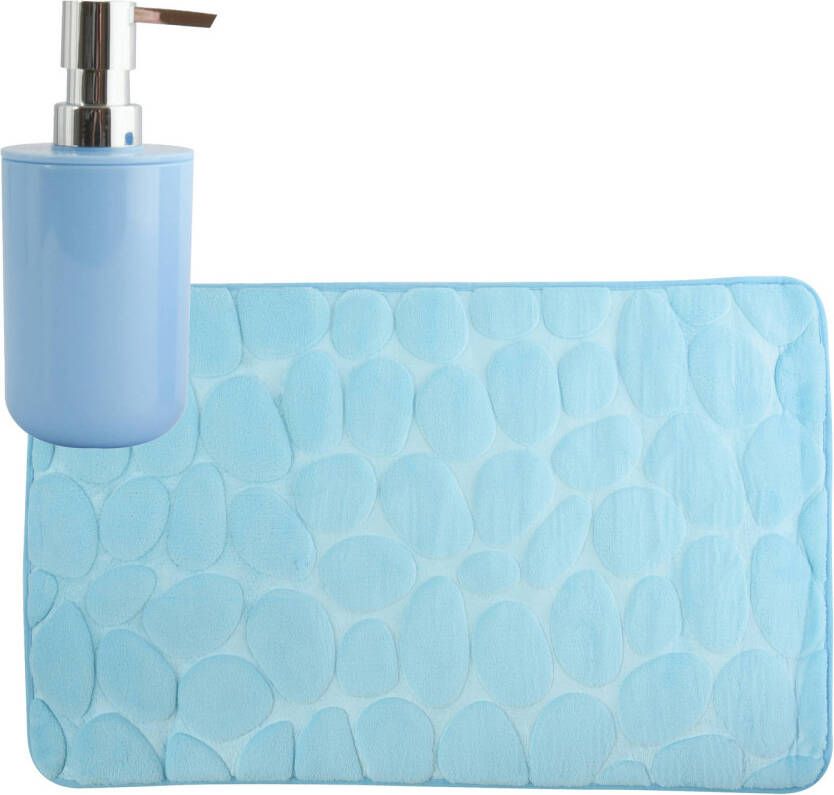 MSV badkamer droogloop mat tapijt Kiezel 50 x 80 cm zelfde kleur zeeppompje lichtblauw Badmatjes