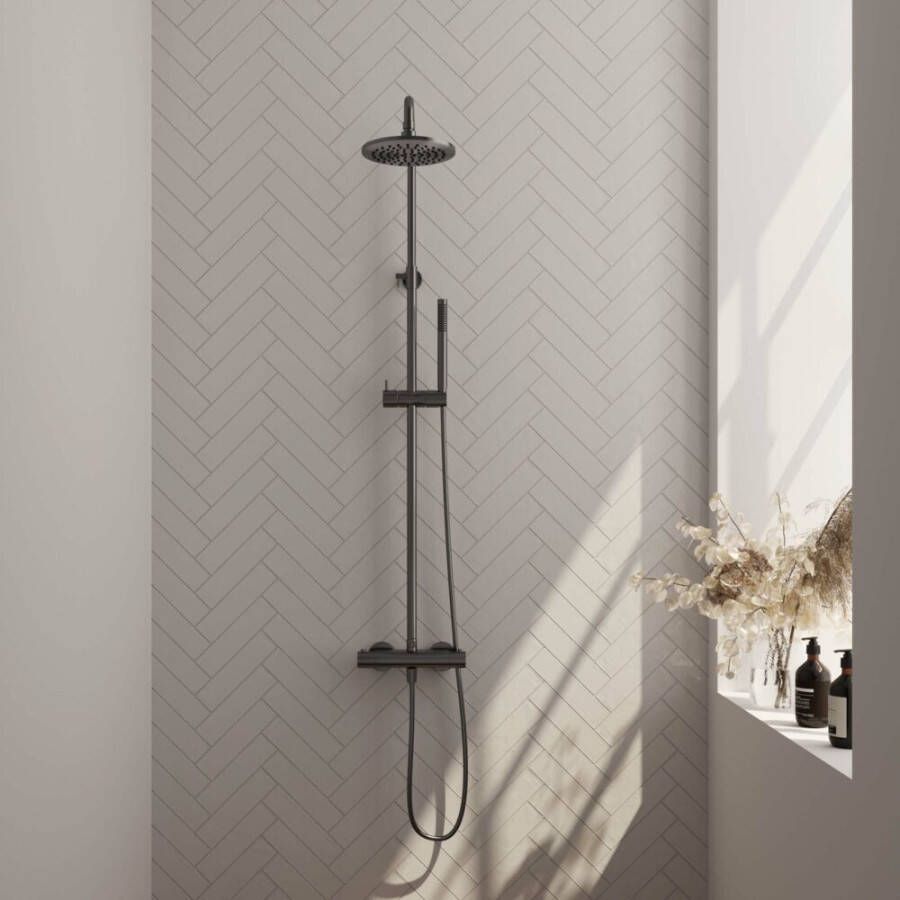 Brauer Gunmetal Edition Regendoucheset opbouw hoofddouche 20cm glijstang handdouche staaf 1 stand gladde knoppen PVD geborsteld gunmetal 5-GM-007-1