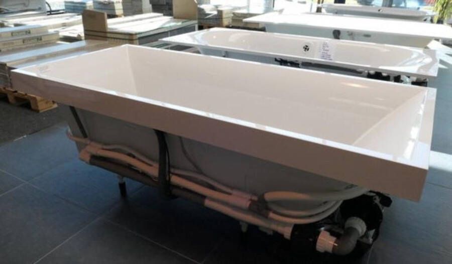 Villeroy & Boch Squaro bubbelbad met Excellent systeem en verlichting 180x80 wit