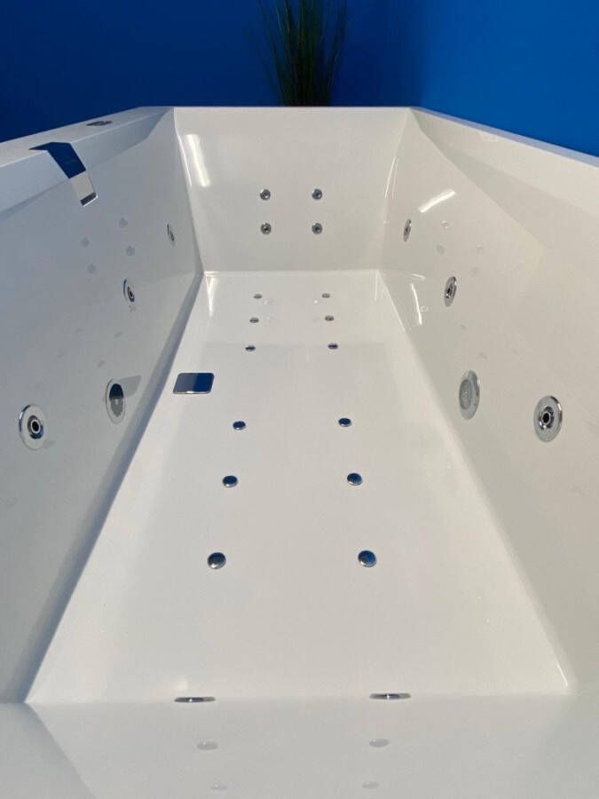 Villeroy & Boch Squaro Edge 12 bubbelbad met Advance systeem 160x75 wit Incl Bodemjets
