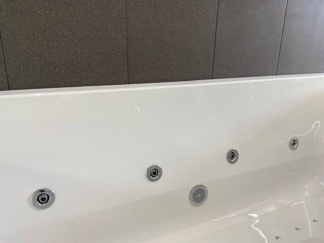 Villeroy & Boch Subway bubbelbad met Advance systeem 180x80 wit wp 2-system