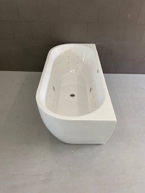 Wiesbaden Wall half vrijstaand bubbelbad met Advance systeem 170x75 wit