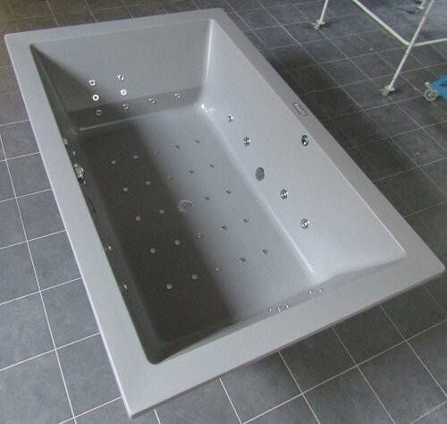 Xenz Society bubbelbad met Koller Advance systeem 190x120 mat cement