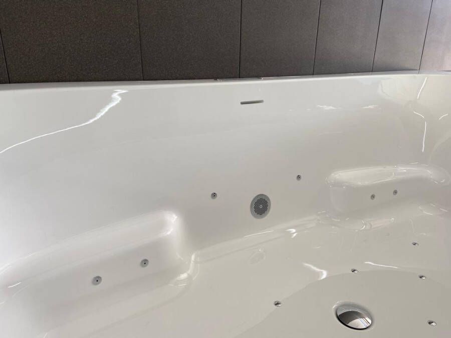 Xenz Valerie bubbelbad met Koller Supreme systeem 190x99 wit