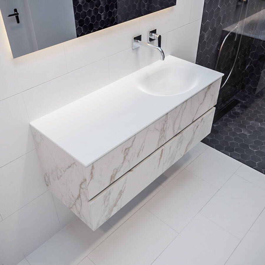 Mondiaz VICA Badkamermeubelset 120cm 4 lades wasbak Moon rechts 0 kraangaten solid surface carrara marmer PC75341608