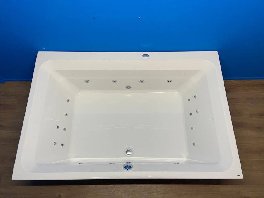 Riho Castello bubbelbad met Basic systeem 180x120 wit
