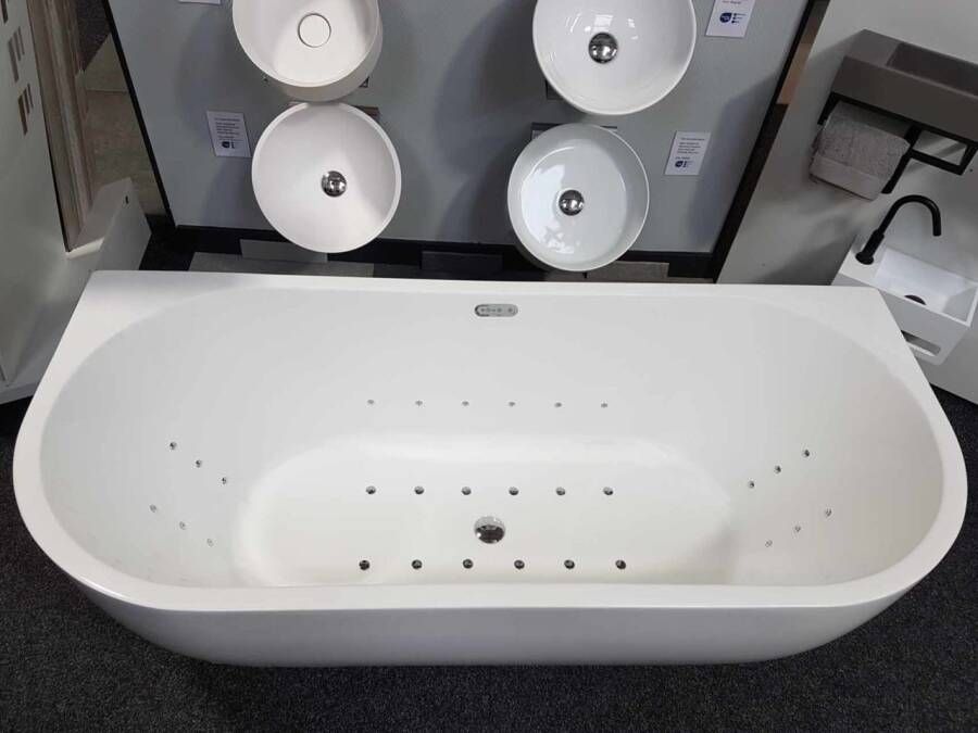 Wiesbaden half vrijstaand bubbelbad Advance systeem 180x80 mat wit