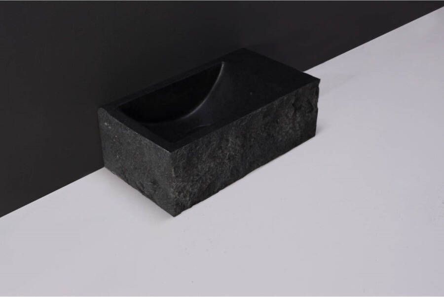 Forzalaqua Fontein Venetia XS Graniet Gezoet Gekapt Met Kraangat Rechts 29x16x10 cm