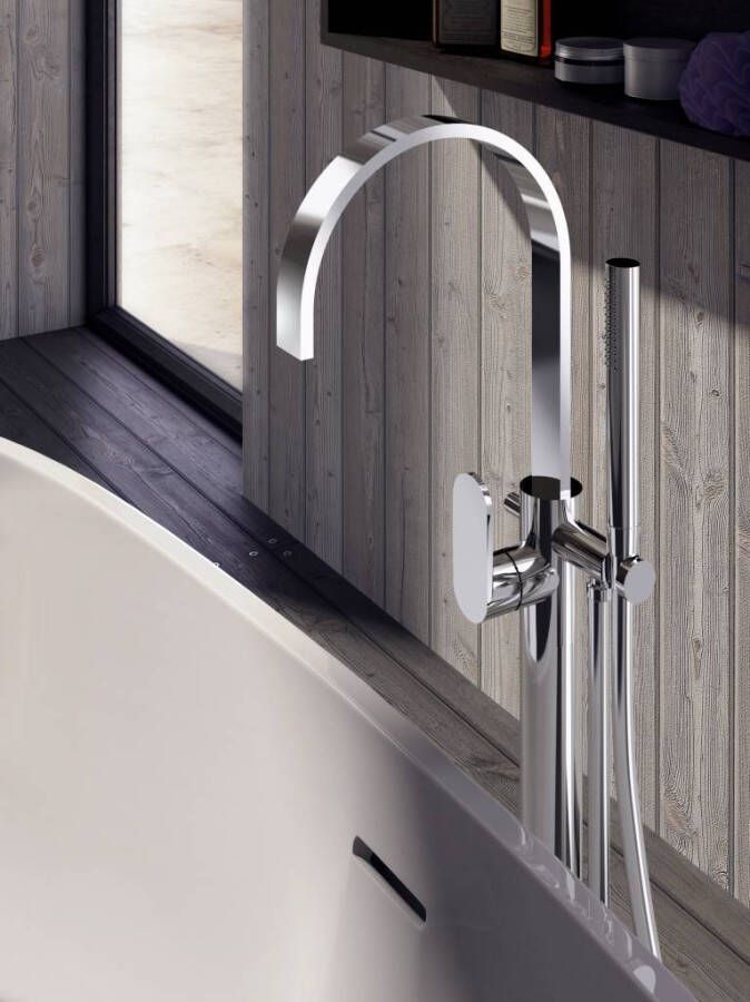 Douche Concurrent Badkraan Vrijstaand Hotbath Friendo Mengkraan Rond Glans Choom 1 Greeps met Handdouche