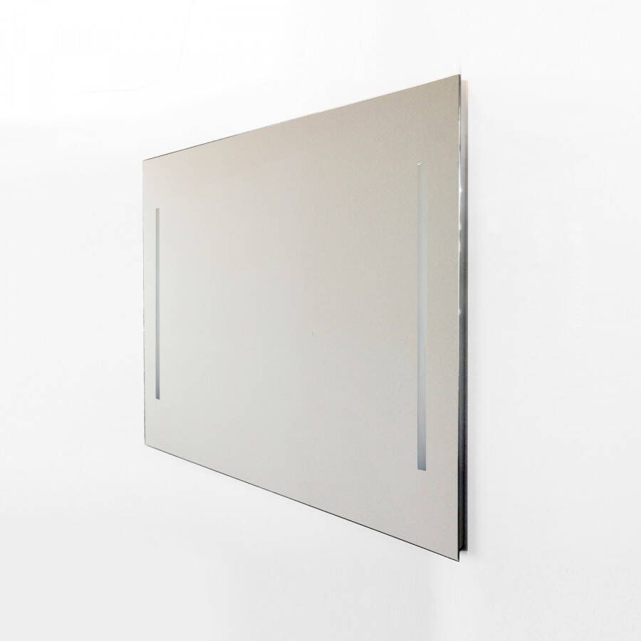 Van Marcke Wandspiegel Quadro Met Verticale LED Verlichting Met Schakelaar 140x70 cm Glas