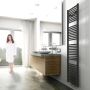 Wiesbaden Radiator Elara 118 5x45 cm Midden-Onder Aansluiting Mat Zwart (538 Watt) - Thumbnail 4