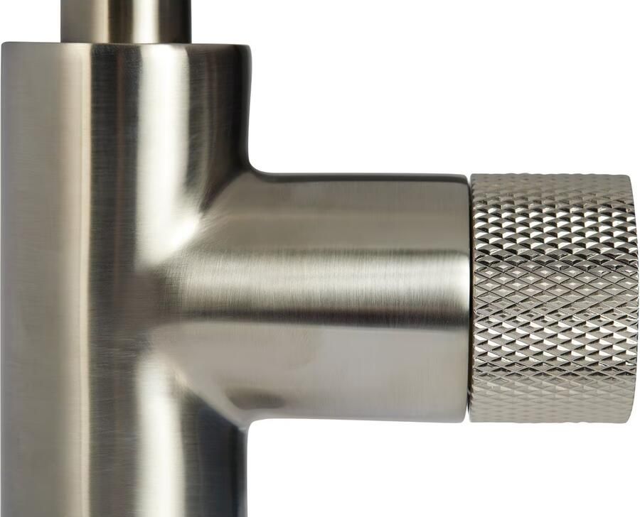 Blue Label Wastafelkraan Brondby Facet | Opbouw | Draaibare uitloop | Mengkraan | Hoog model | 1-hendel | Rond | Geborsteld nikkel PVD