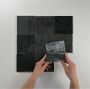 By Goof Moos Wandtegel | 13x13 cm | Vintage | Glans Antraciet - Thumbnail 2