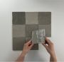 By Goof Moos Wandtegel | 13x13 cm | Vintage | Glans Grijs - Thumbnail 2