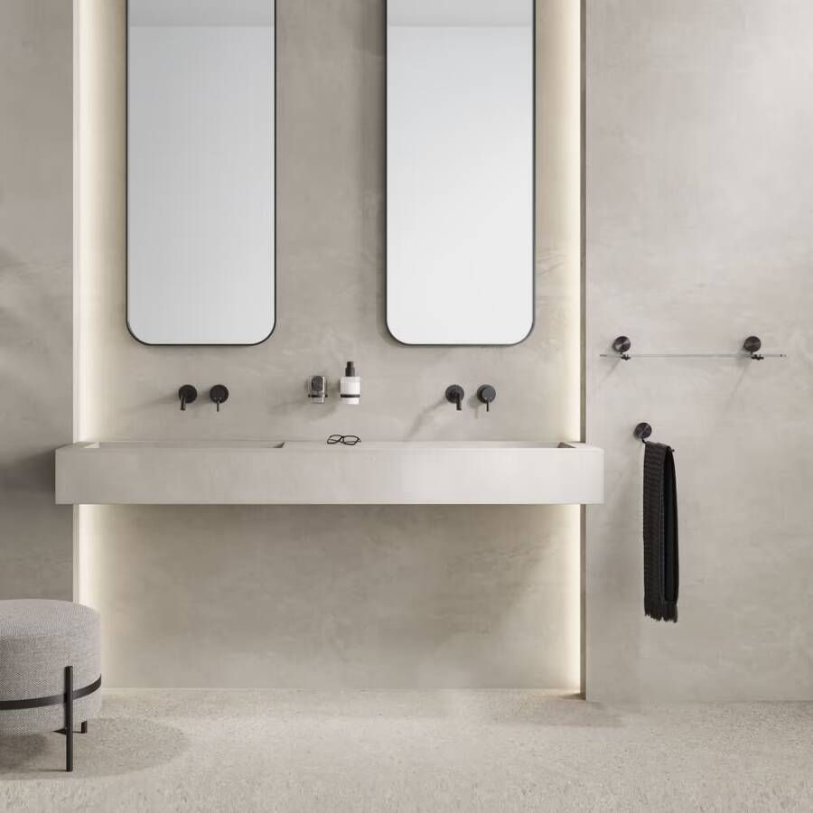 Geesa Planchet Opal | 60 cm | Zwart metaal geborsteld