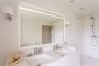 Gliss Design Badkamerspiegel Decora | 100x70 cm | Rechthoekig | Indirecte LED verlichting | Touch button | Met spiegelverwarming - Thumbnail 4