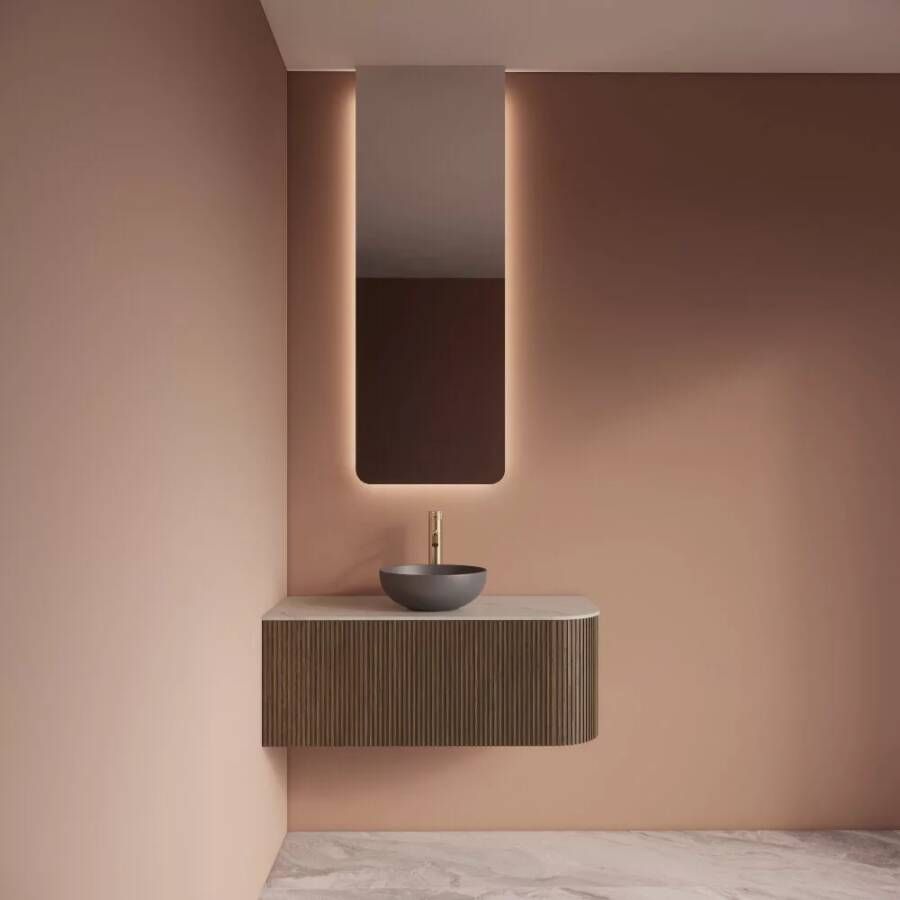 Gliss Design Badkamerspiegel Lucis | 40x140 cm | Verticaal | Indirecte LED verlichting | Sensor bediening | Met spiegelverwarming