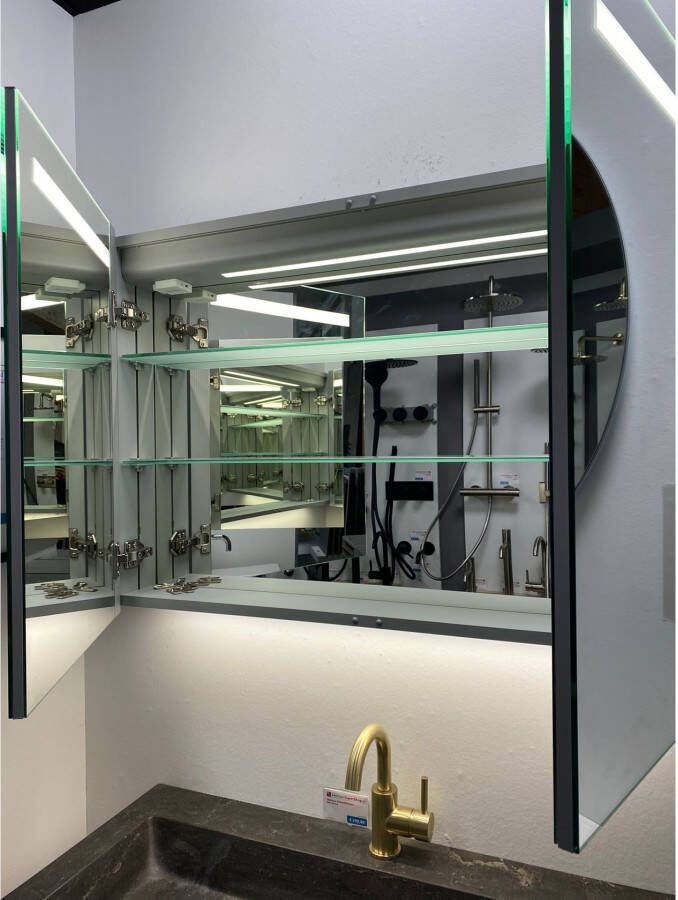 Hipp Design Spiegelkast SPK61000 | 100x70x14 cm | 2 Deuren | Directe LED verlichting | Aluminium | Met spiegelverwarming