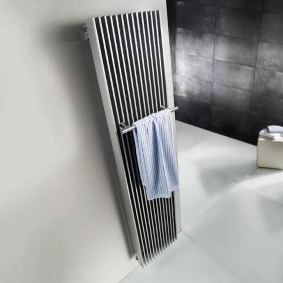 HSK Design Radiator Sky| 41.5x180 cm | CV | Midden aansluiting | 1328 watt | Zilver