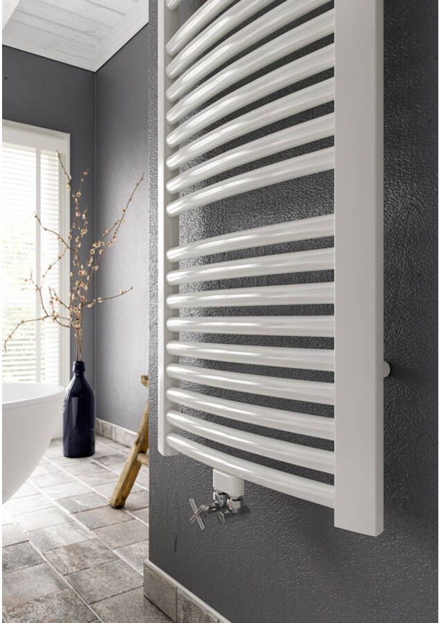 Instamat Badkamerradiator serie Milano Gebogen 122 x 60.5 cm incl. bevestigingsset wit