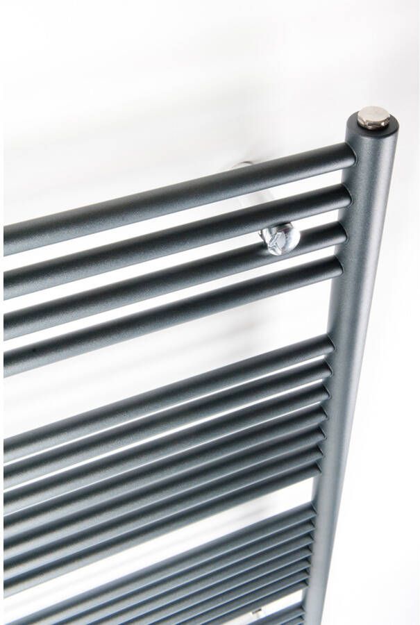 Instamat Badkamerradiator serie Nera 113 x 45 cm incl. bevestigingsset mat grijs