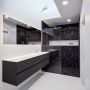 Mondiaz VICA Badkamermeubelset 200cm 4 lades wasbak Cloud rechts 1 kraangat solid surface darkgrey PC75341658 - Thumbnail 2