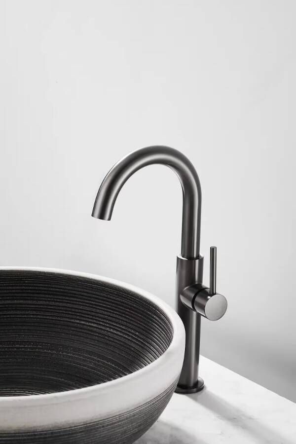 SaniClear Wastafelkraan Highriser | Mengkraan | Hoog model | Draaibare uitloop | Verouderd ijzer Gunmetal