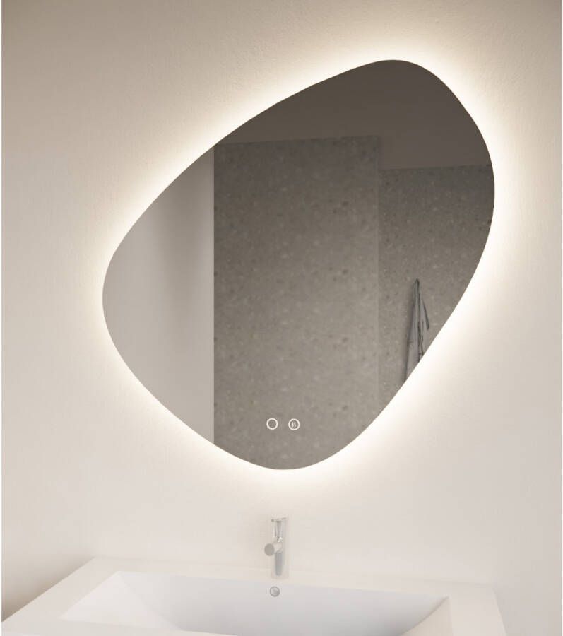 Gliss Design Badkamerspiegel Fury | 100x100 cm | Driehoekig | Indirecte LED verlichting | Touch button | Met spiegelverwarming