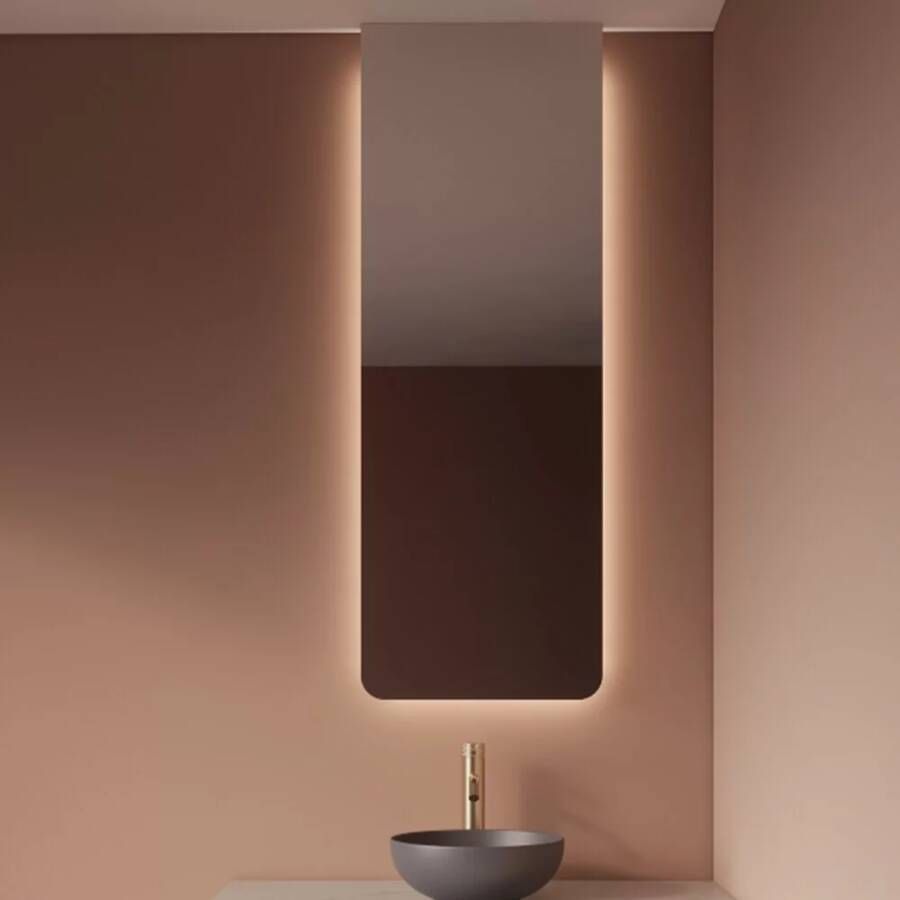 Gliss Design Badkamerspiegel Lucis | 40x140 cm | Verticaal | Indirecte LED verlichting | Sensor bediening | Met spiegelverwarming