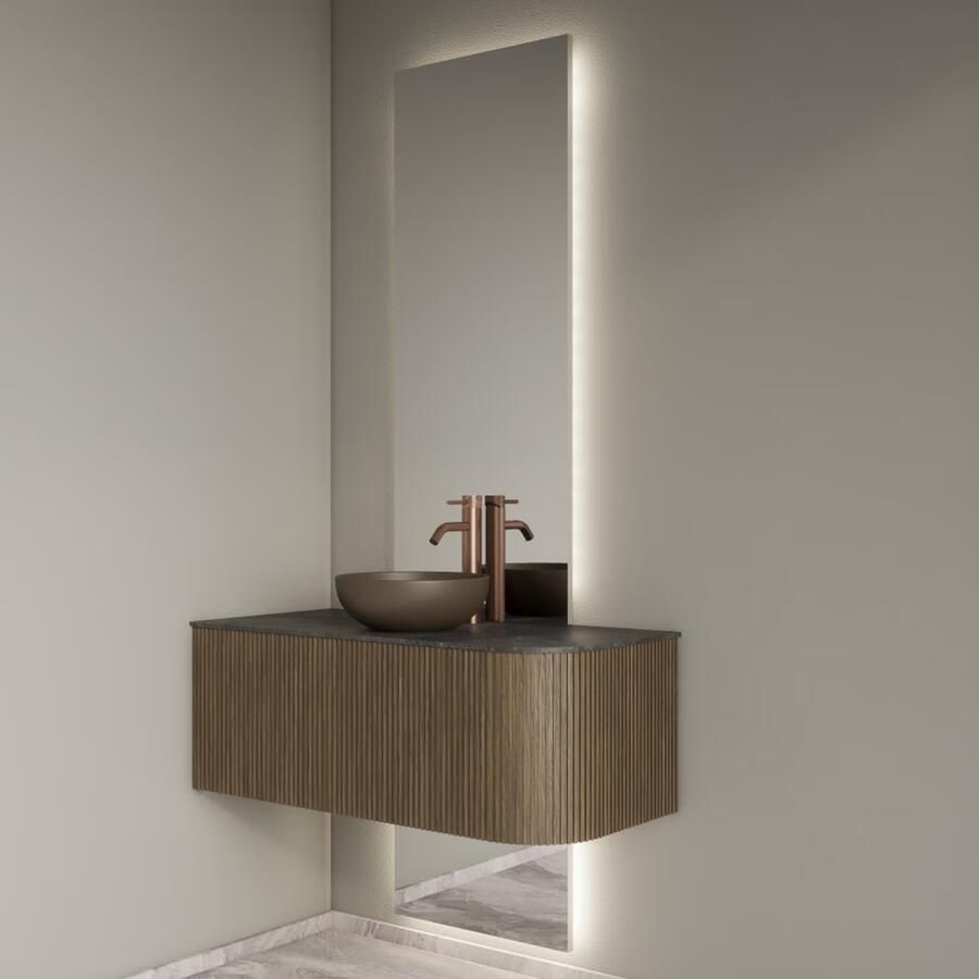 Gliss Design Badkamerspiegel Celeste | 50x140 + 40x20 cm | 2-delig verticaal | Indirecte LED verlichting | Sensor bediening | Met spiegelverwarming - Foto 3