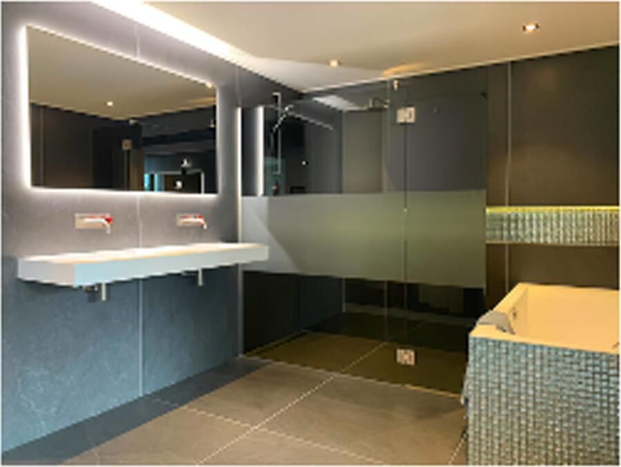 Hipp Design Badkamerspiegel SPV12500 | 160x70 cm | Rechthoek | Indirecte LED verlichting | Touch button | Met spiegelverwarming - Foto 3