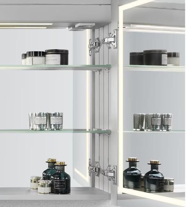 Hipp Design Spiegelkast SPK62000 | 160x70x14 cm | 3 Deuren | Directe LED verlichting | Aluminium | Met spiegelverwarming - Foto 2