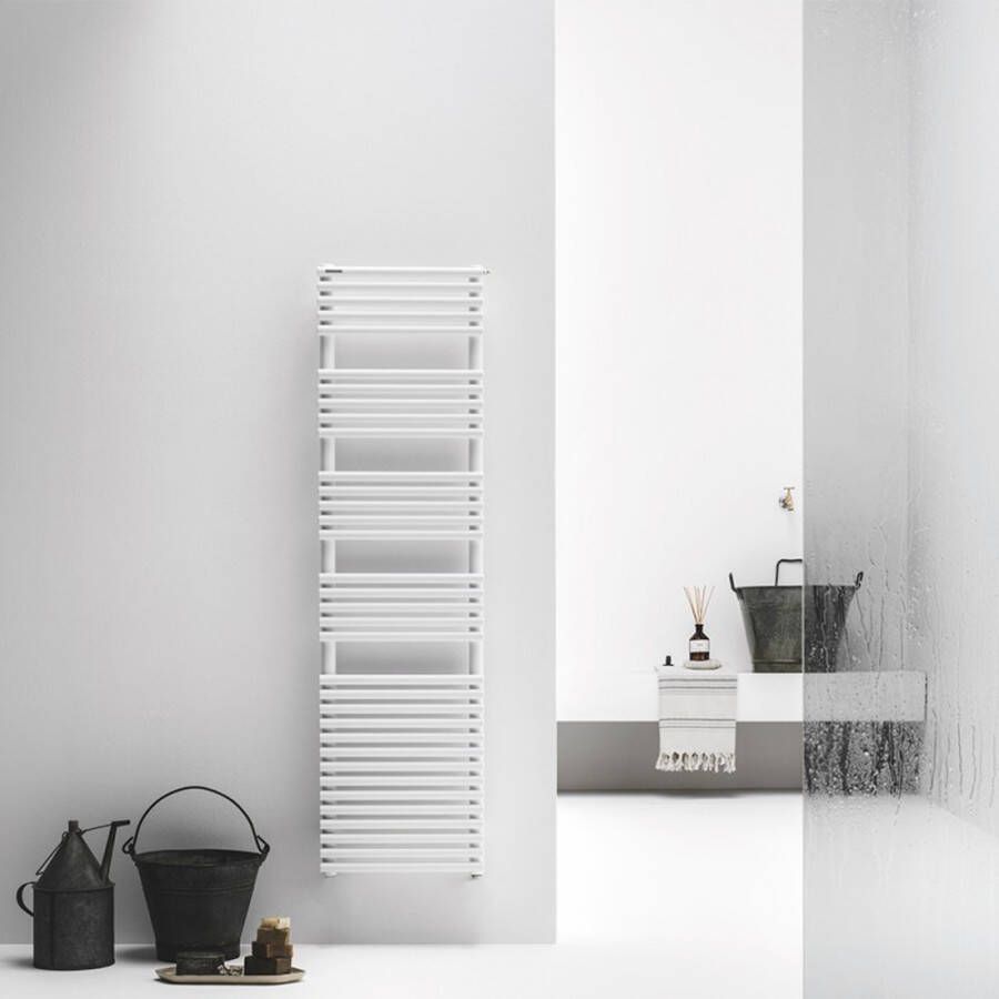 Instamat Badkamerradiator serie Bologna 152 x 60 cm incl. bevestigingsset wit